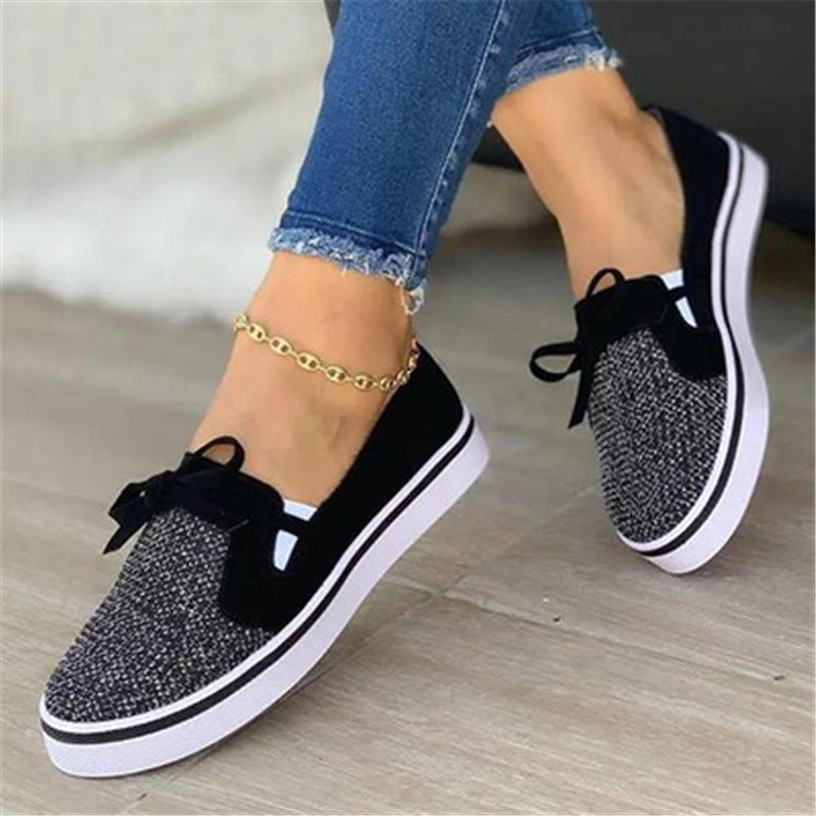 Lace-up Flats Sneakers, Trendy, Comfortable, Perfect for Casual Looks